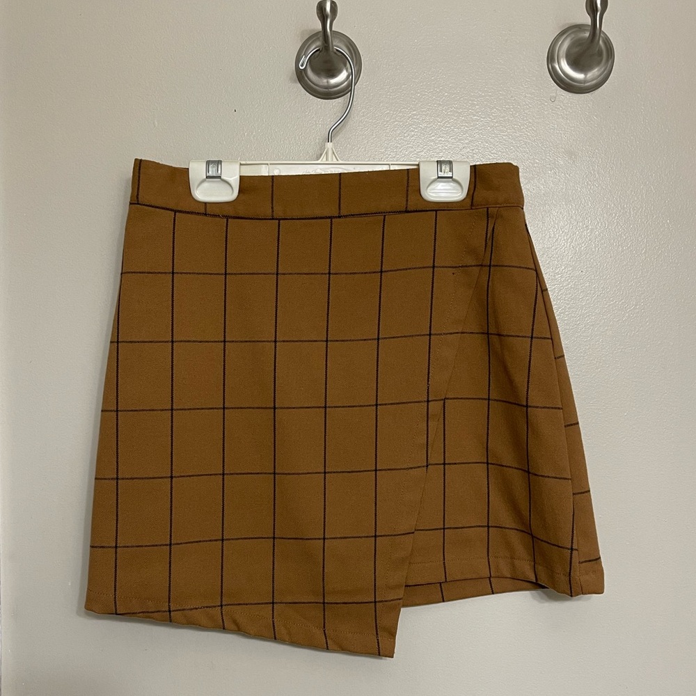 Asymmetrical Plaid Skirt